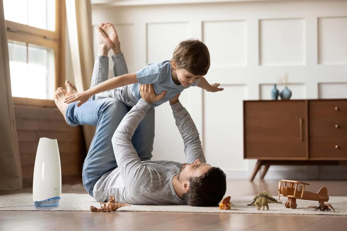 Airfree Elite Filterless Silent Room Air Purifier, No Maintenance, Destroys 99.99% Mold, Bacteria, Viruses, Activatable Capsules traps odors, smoke, area 750 sq ft (White)