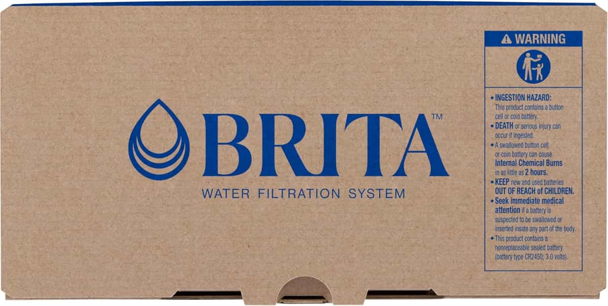 Brita Small 6 Cup Water Filter Pitcher, 1 BritaPlus Filter, Metro, Black (Package May Vary)